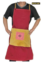 紅色防火布配金黃色皮帶兜圍裙